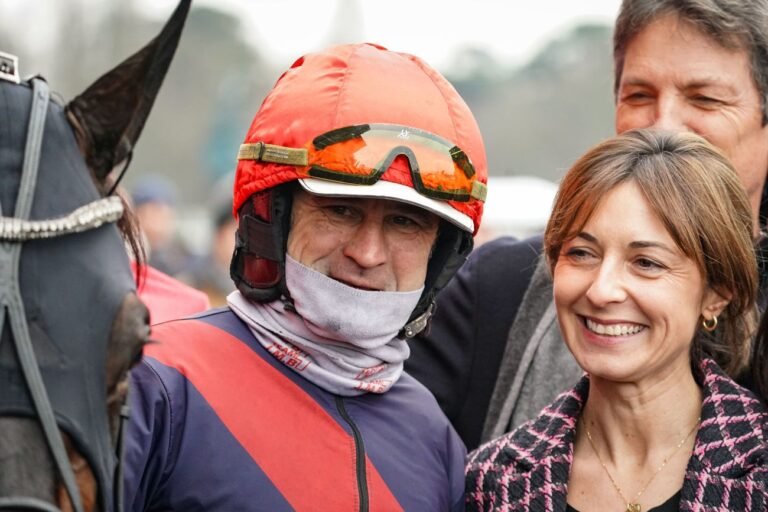 Jean-Michel Bazire et sa nouvelle compagne? Jean-Michel Bazire et sa nouvelle compagne