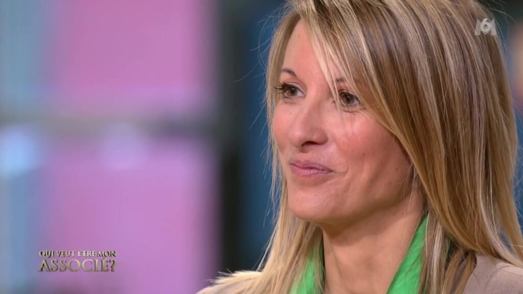 Mélanie Der — Portrait, Influence et Présence Numérique Moderne Mélanie Der